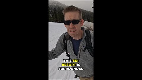 Outdoorboys in avalanche danger zone