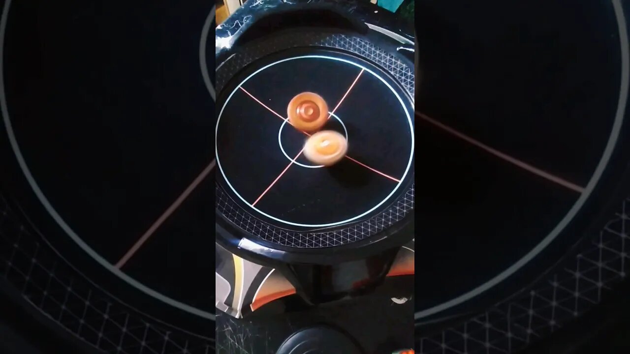 não entendi 😒 #batalhadebeyblade #beybladeburst #beyblade