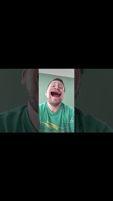 Tip Toe By The Window 0.0