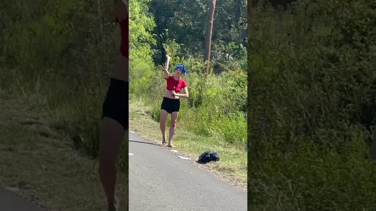 Tweeker singing & dancing in West Monroe, Louisiana