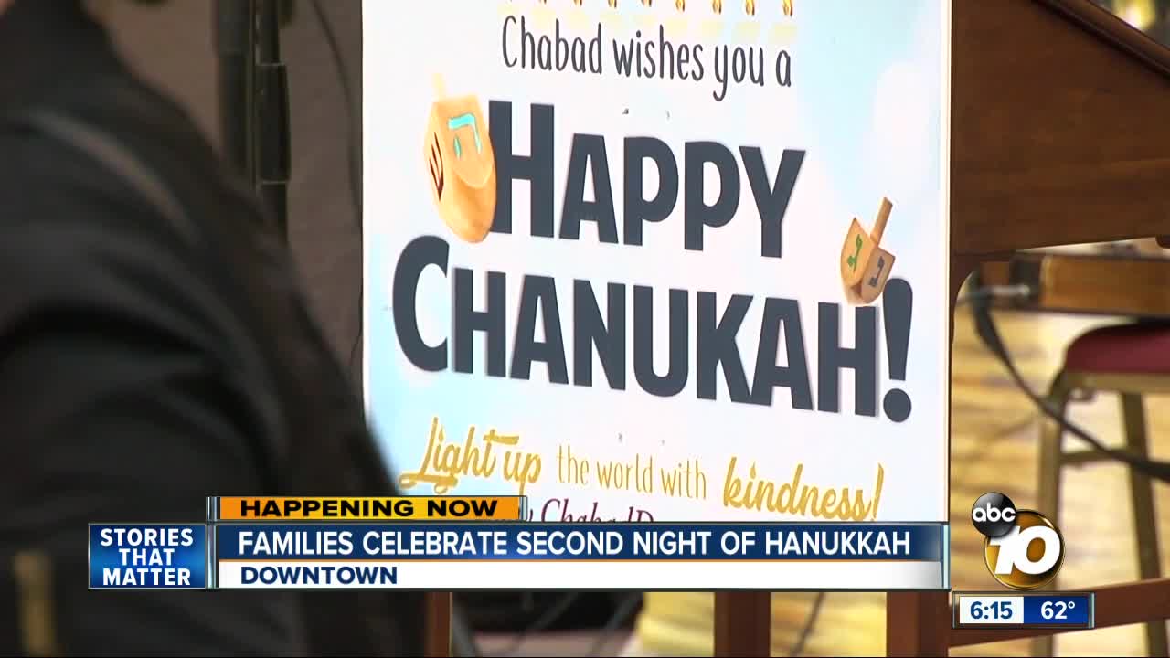 San Diego families celebrate second night of Hanukkah