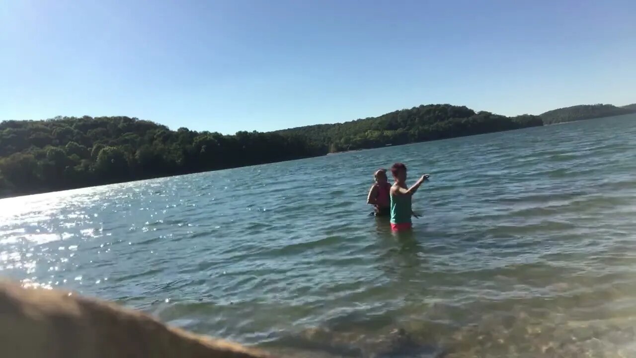 LonelyCreek at the lake ! Sunday afternoon 9-25-22