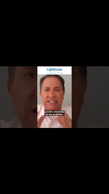 Understanding Internet Addiction: Dr Nuccitelli: Lighthouse International #shorts #addiction