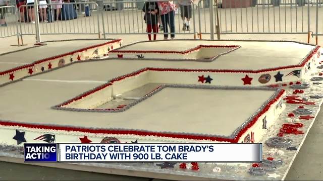 Patriots celebrate Tom Brady's birthday with 900-pound birthday cake