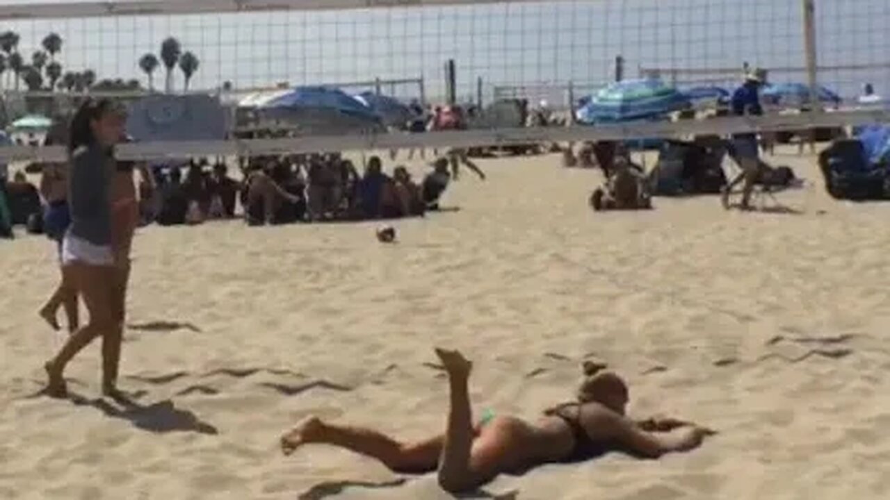 Women's Beach Volleyball Aiyana Cierra Kaylin Elise 02