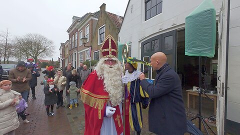 ´Leger´ brengt Sint Nicolaas naar Heenvliet