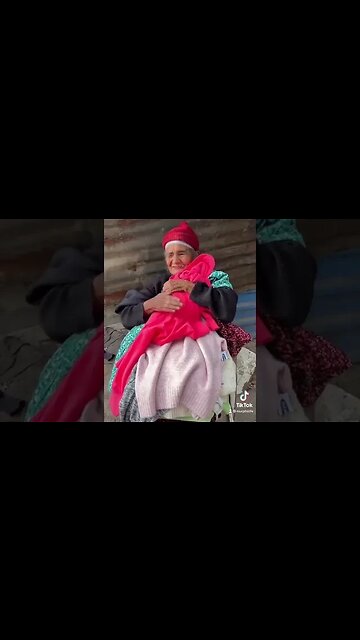 Meet the worlds most beautiful grandma!❤️🇸🇻 #shorts