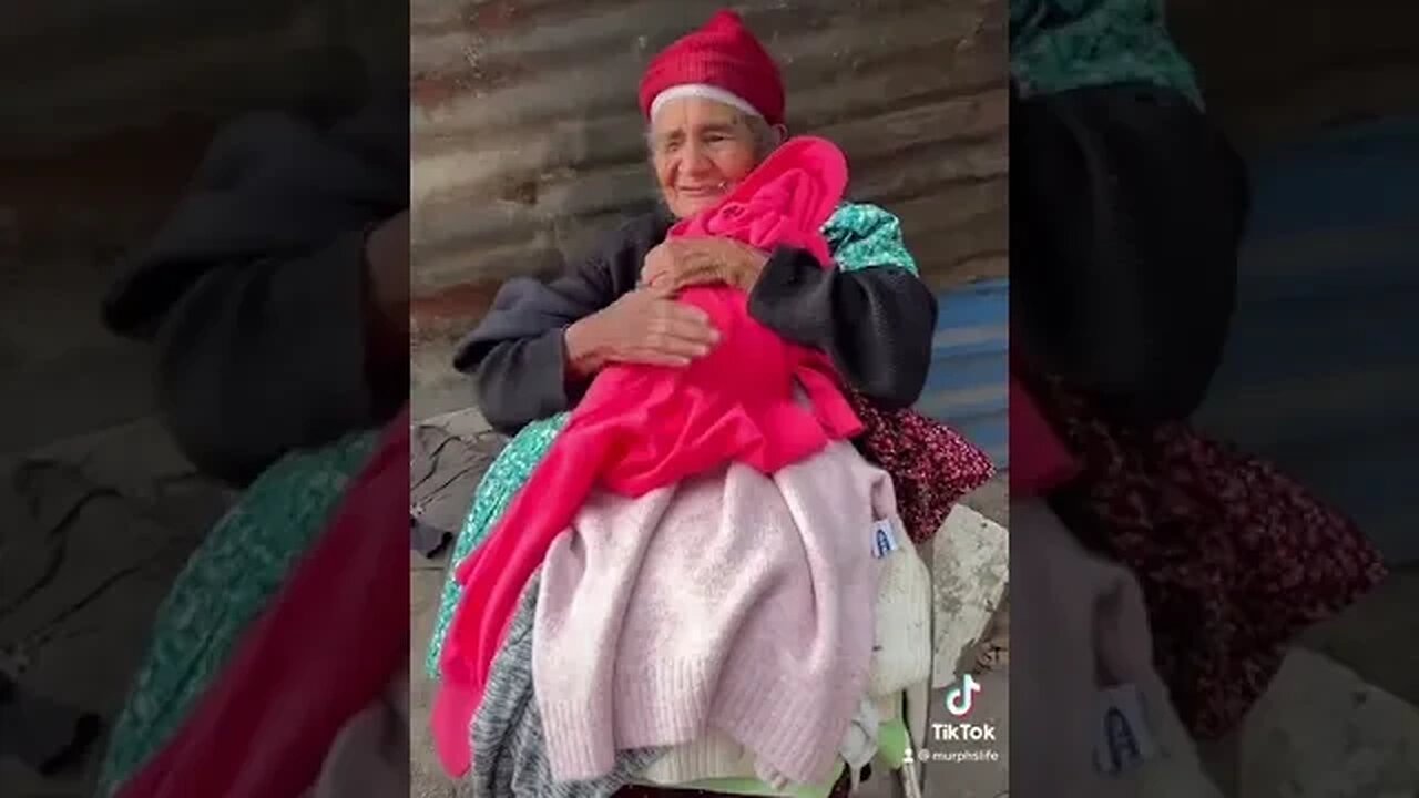 Meet the worlds most beautiful grandma!❤️🇸🇻 #shorts