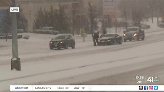 New Year's Day winter storm snarls traffic in Kansas City