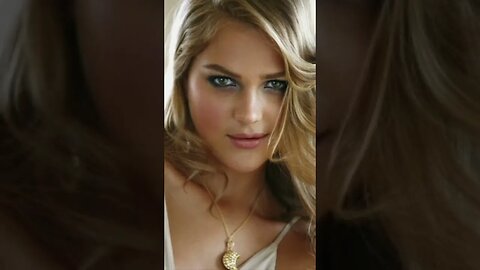 Esti Ginzburg The Israeli Model who joined the Army Part 1 #israel #model #militaryservice