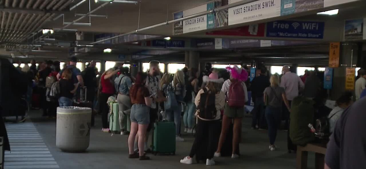 Passengers report long wait times for rideshares at McCarran Airport