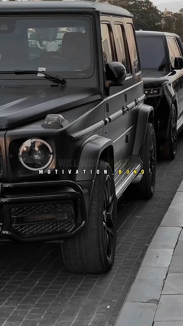 "lLove yourself first, and everything else will fall into place. 💖