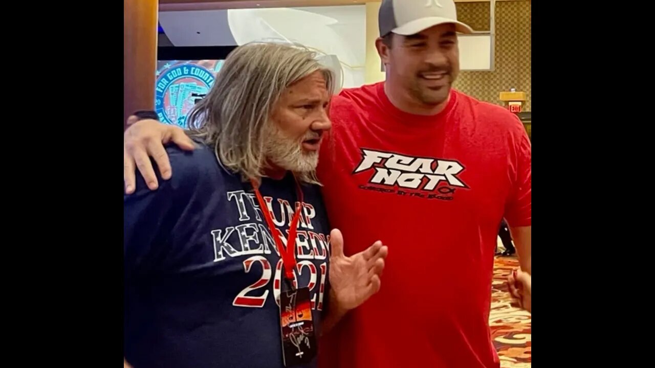 Nino, Jim Caviezel, & Juan O Savin in Las Vegas