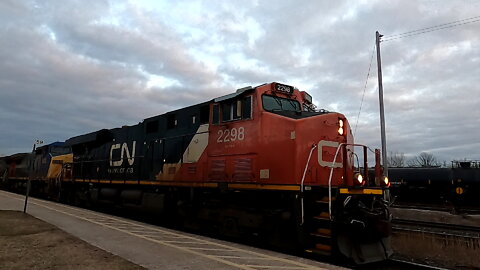 CN 2298 CSX 9012 & CN 2640 Engines Manifest Train Westbound In Ontario