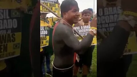 Índio mandou recado para o MST