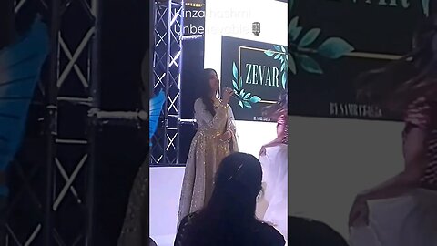 Kinza Hashmi Singing Zara Zara | UK 🎤 💃
