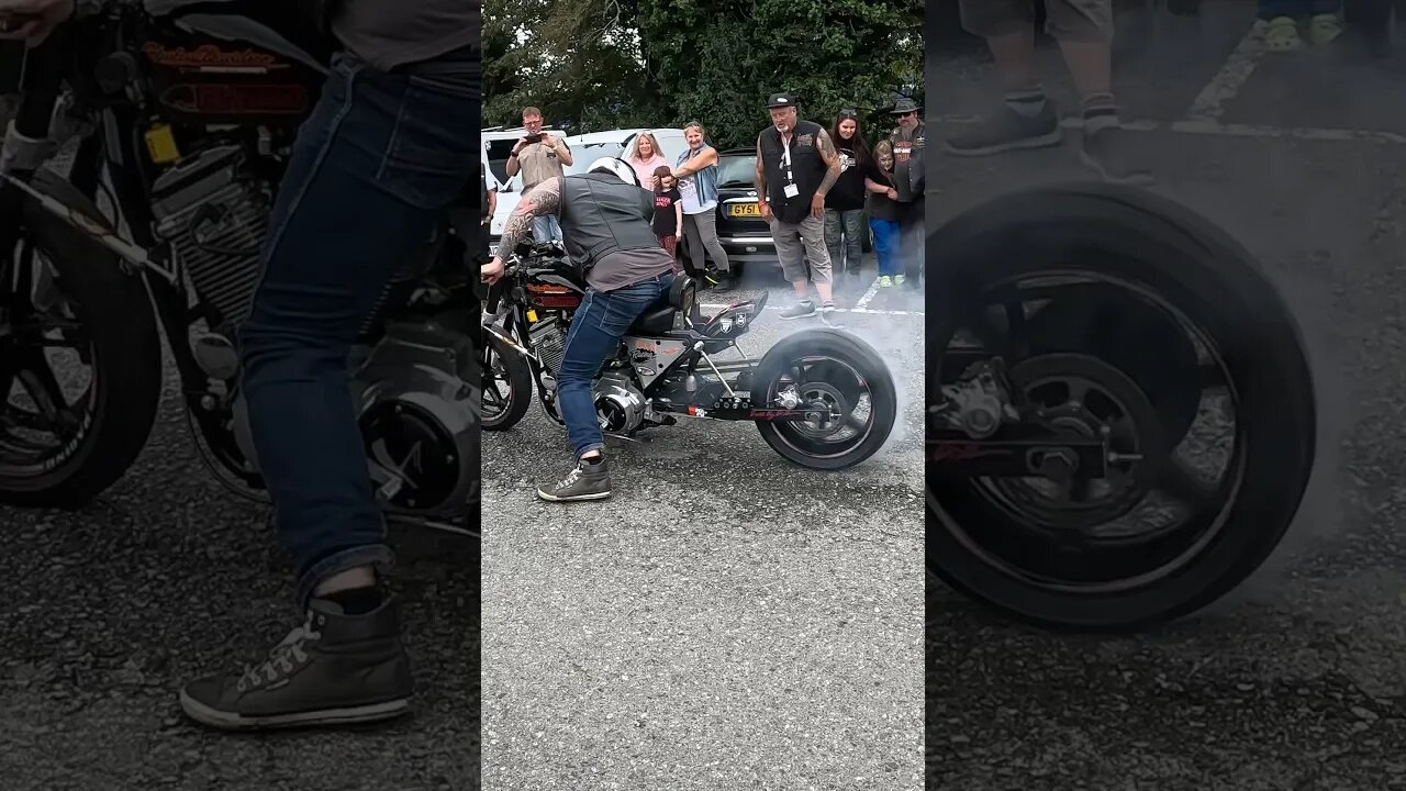 Drag bike burnouts into the crowd!!! #harleydavidson #dragracing #burnout