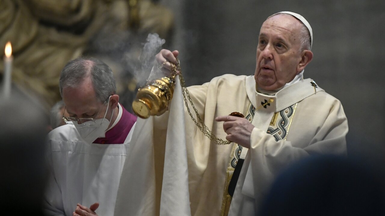 Pope Francis Pushes for Equitable Vaccination Distribution