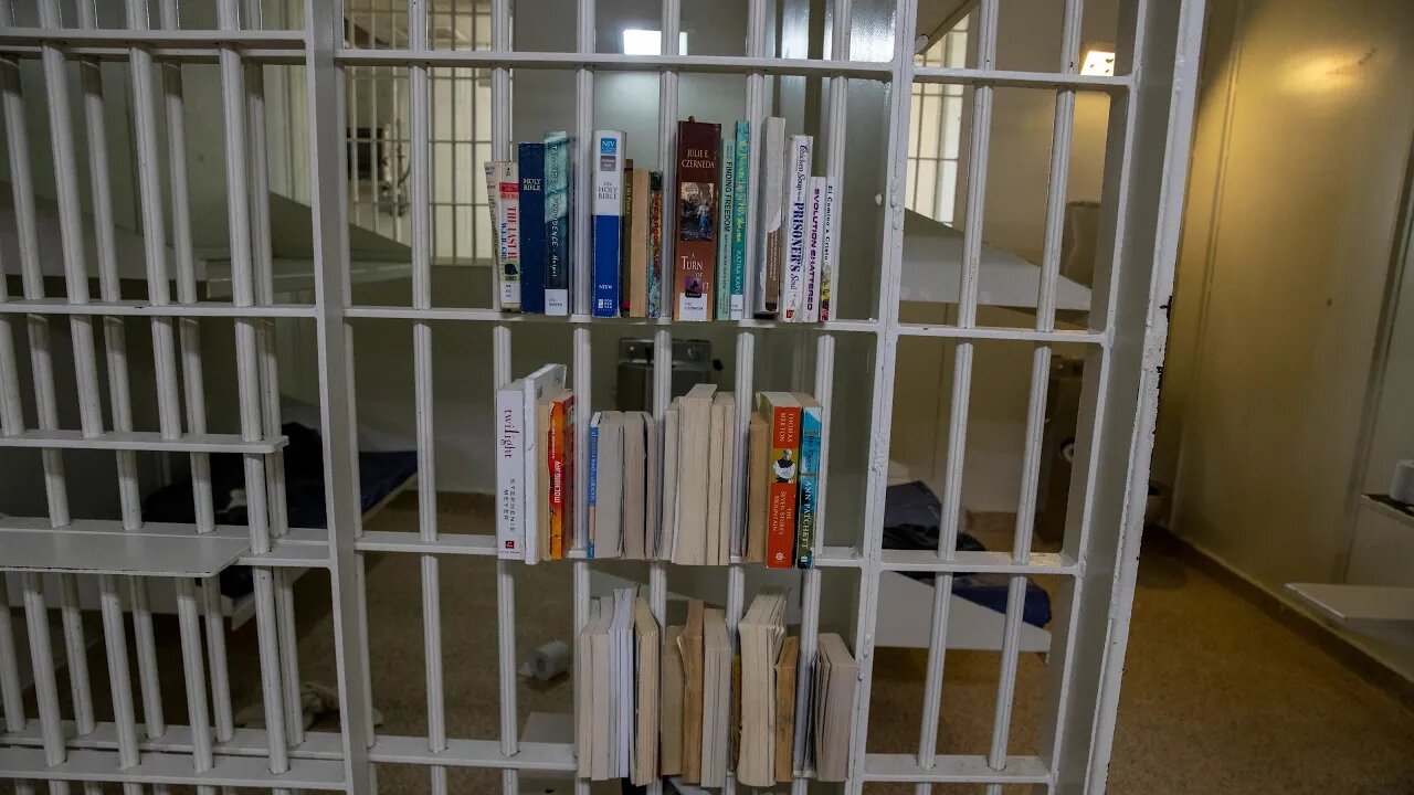PRIVATE PRISON BLACK BOOK CLUB.
