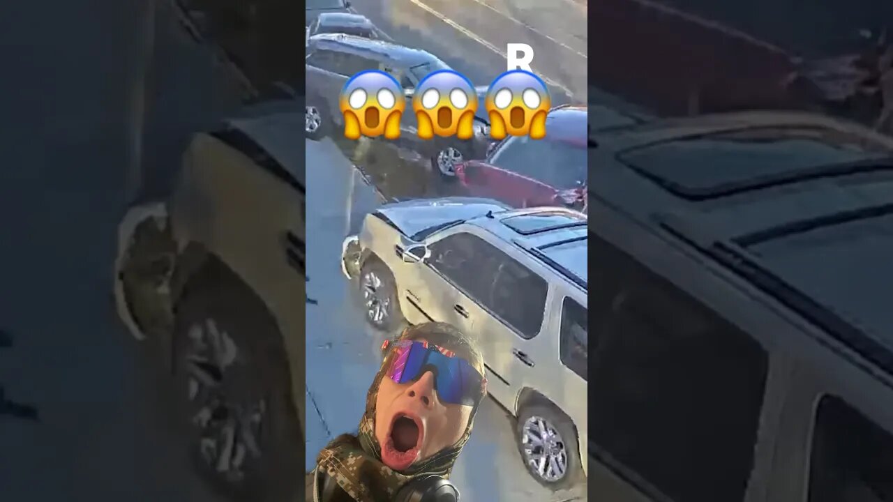 😱😱😱 Car Crash! #reactionshorts #shortsfeed #viral
