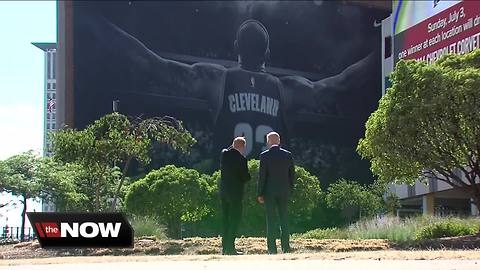 What's going to happen to the LeBron mural?