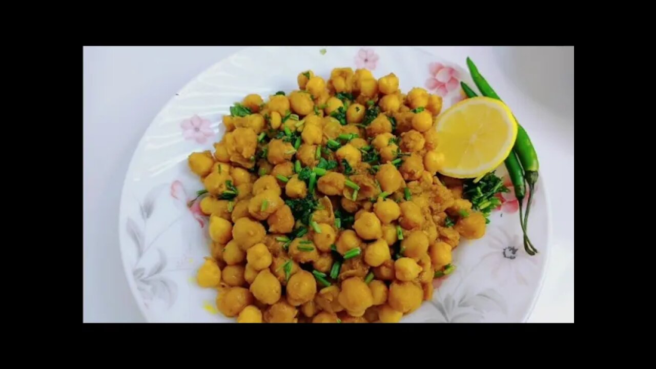 How to make chickpeas curry in 5 minutes | Chana Masala | Spiced chickpeas Curry by royal desi food