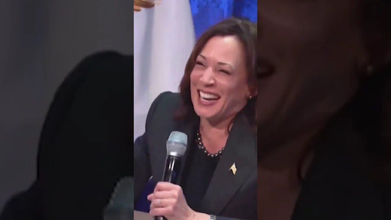 Kamala Harris Cringeworthy Moment