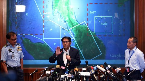 Malaysia's Civil Aviation Authority Chief Resigns After MH370 Report