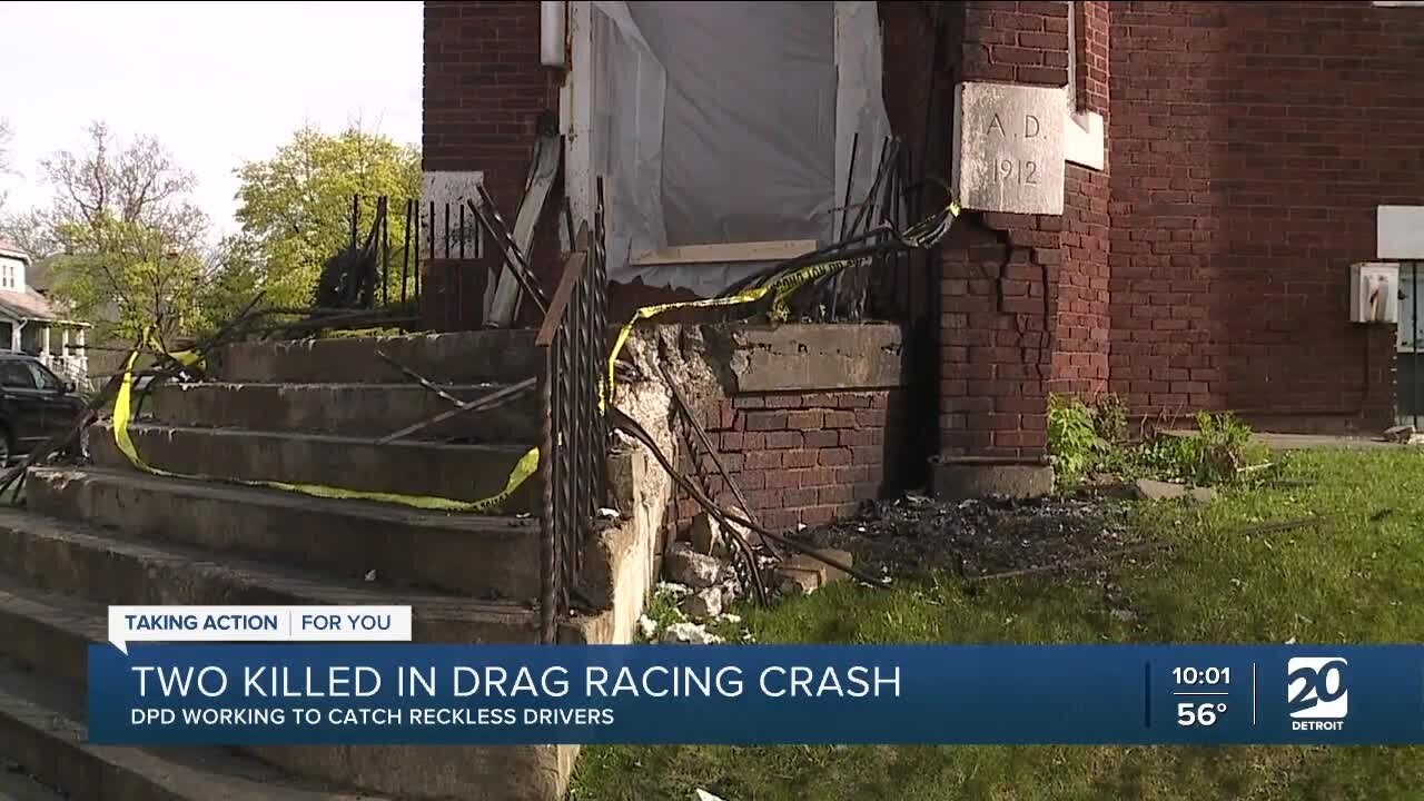 2 killed in drag racing crash in Detroit