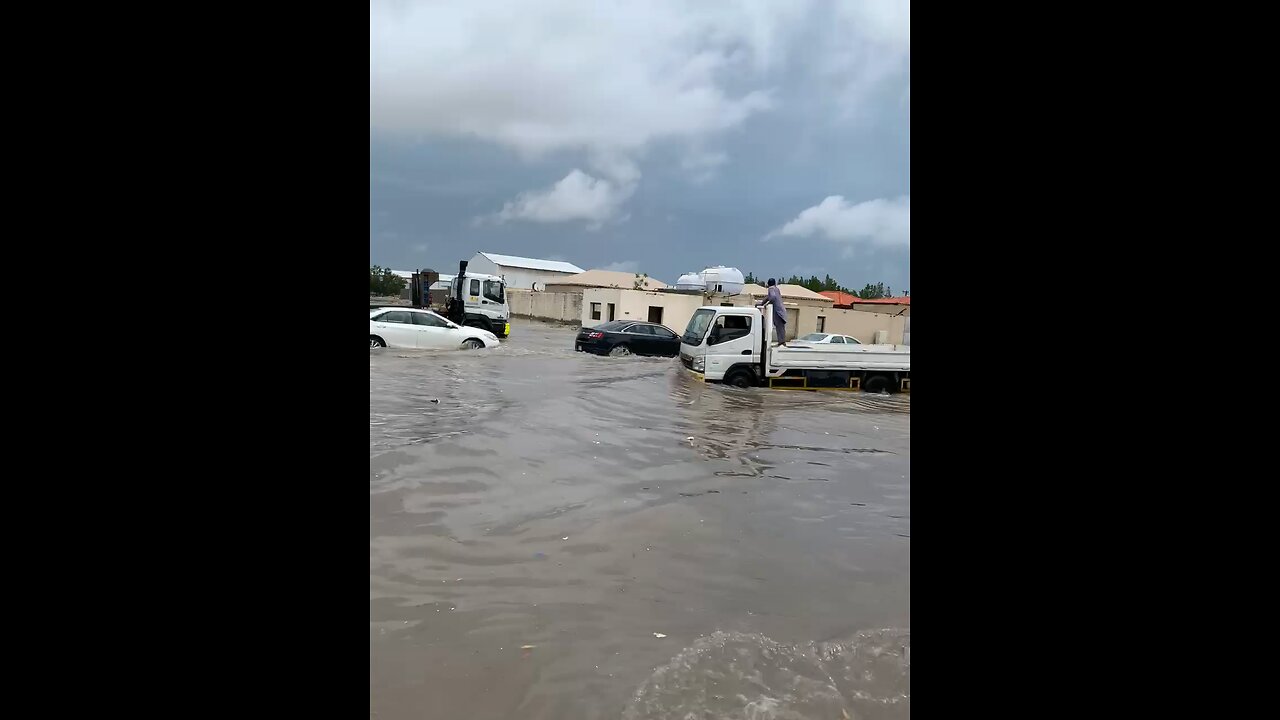 flood in Dubai