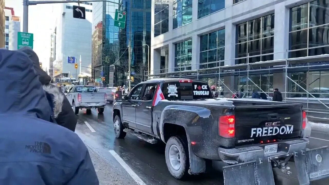 Approaching the Hill - Freedom Convoy. No masks lol