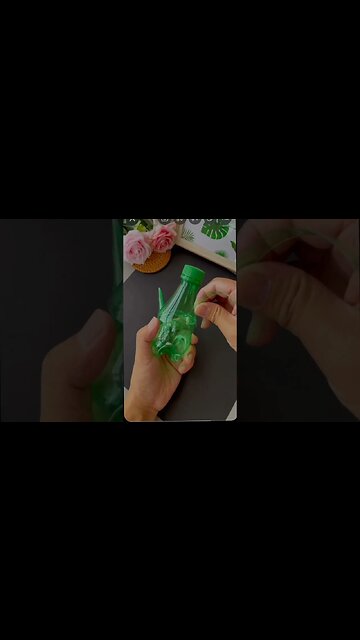 "Kids DIY Toy Teapot: Transforming a Bottle into Fun!"