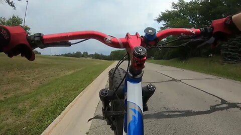 Climbing Up the South Bluff ( Fatback Rhino )