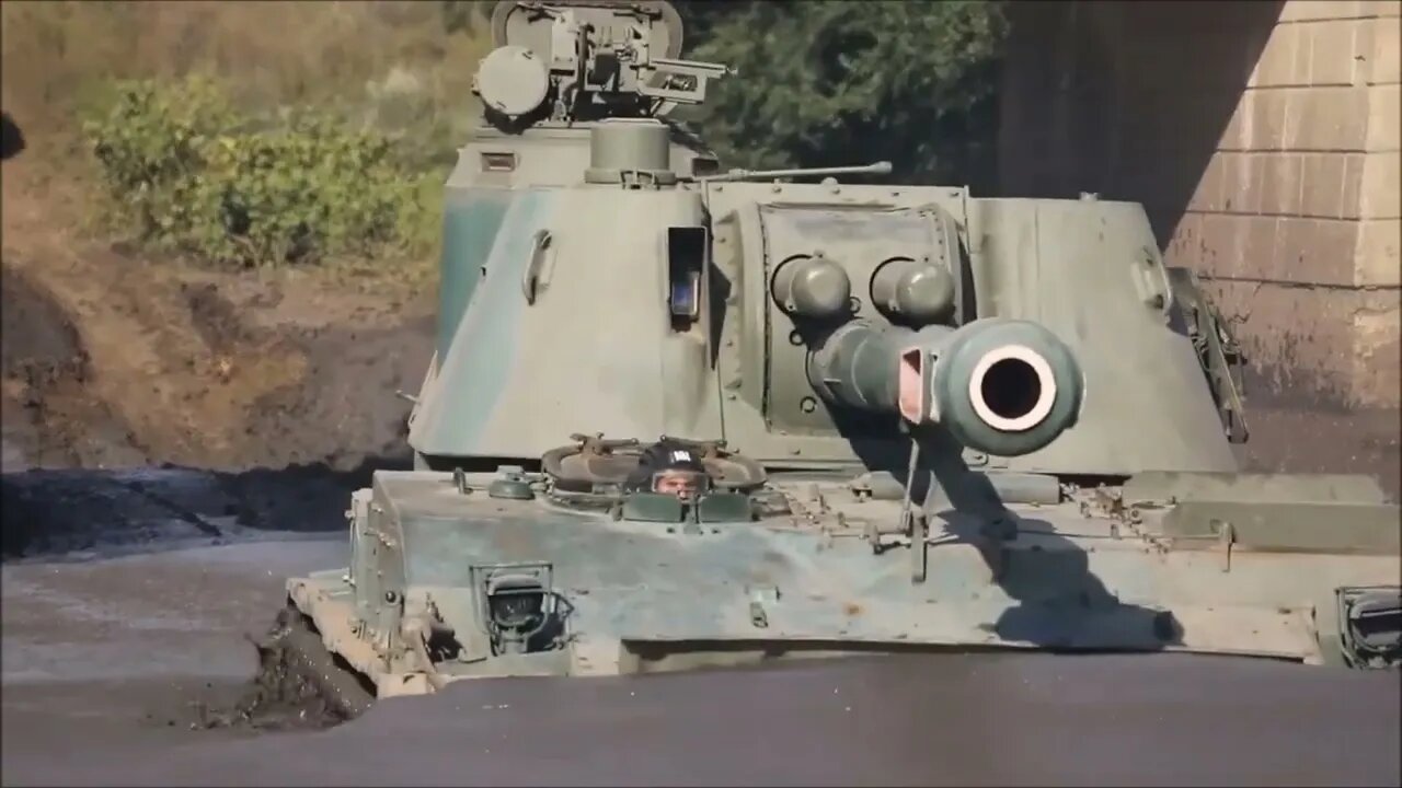 A real muddy Russian fall.
