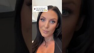 Angela White a Goat