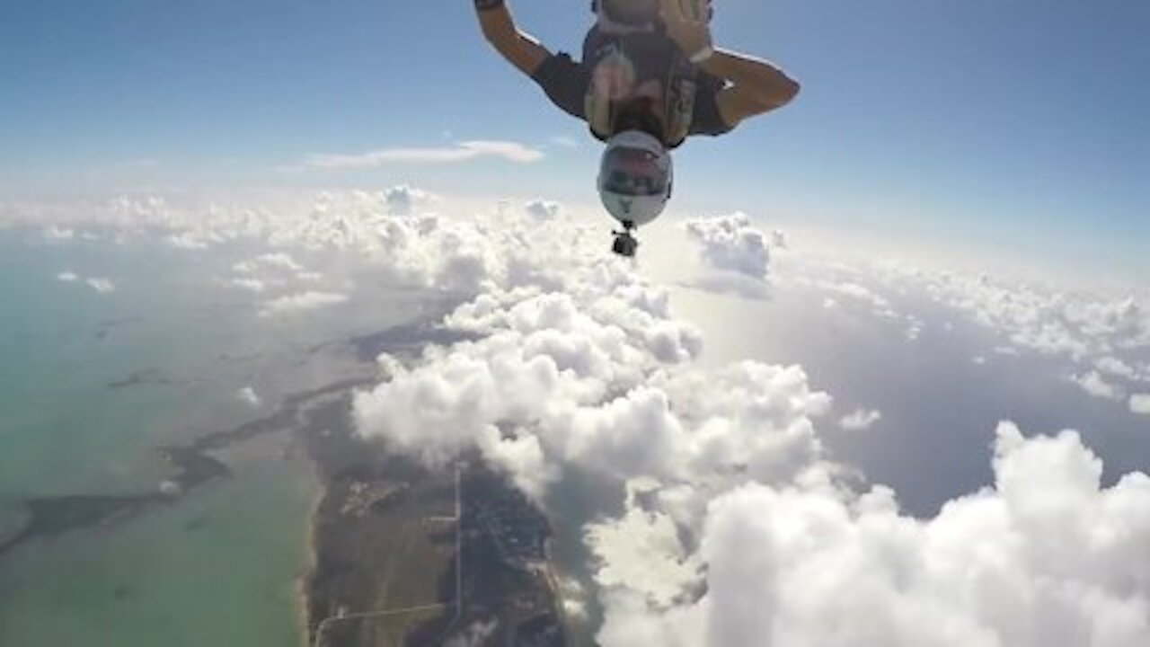 Skydiving over the Bahamas - Best jumps of 2018