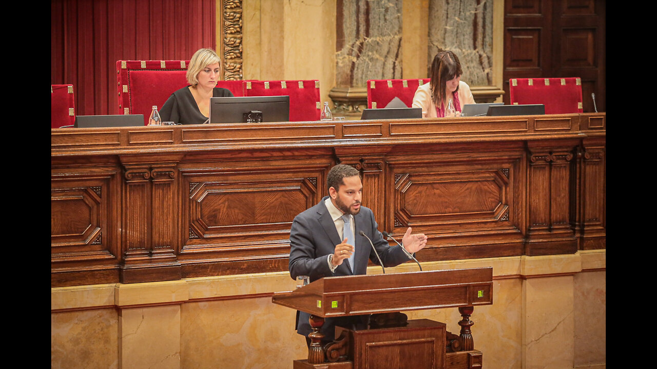 Tremendo repaso de Ignacio Garriga (VOX) a Aragonés y 'progres' sobre violencia e inmigración