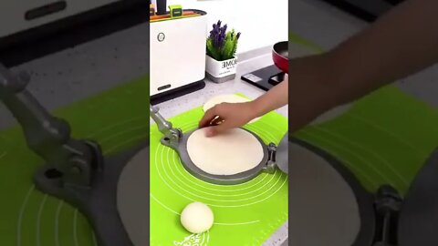 New cool gadgets! 😍Smart appliances, Home cleaning, Inventions for the kitchen Puri Maker Press