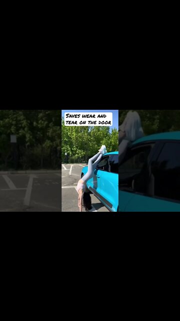 Chinese Girl Climbs Into Her Car Though Her Window