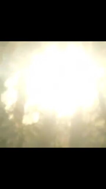 The colours of the sky and sun this evening