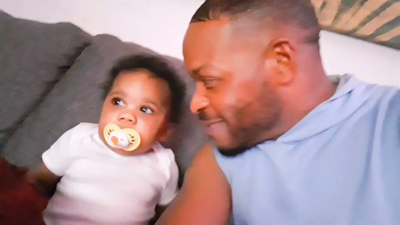 Baby "E" Gives Me A K!$$.....2023 July πΆππ
