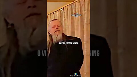 Carl & Conny: En Dag Gick Inte Flaggan Upp i Kastellet