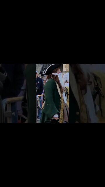 Acting who stole the crown Jewls 👑 #toweroflondon