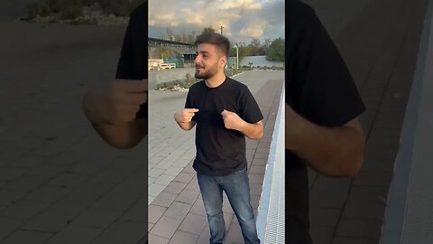 "Predau afacere la cheie"