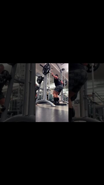 Featured Exercise: Smith Machine Sissy Squats