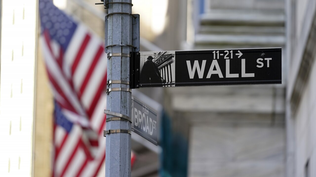 Major Stock Indexes Finish Up, NASDAQ Hits An All-Time High