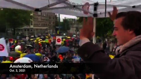 Over 10k protest against the vaccine in Amsterdam, Netherlands - Oct. 3