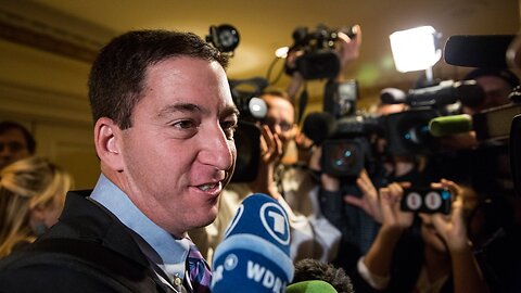 Press advocates protest charges against journalist Glenn Greenwald