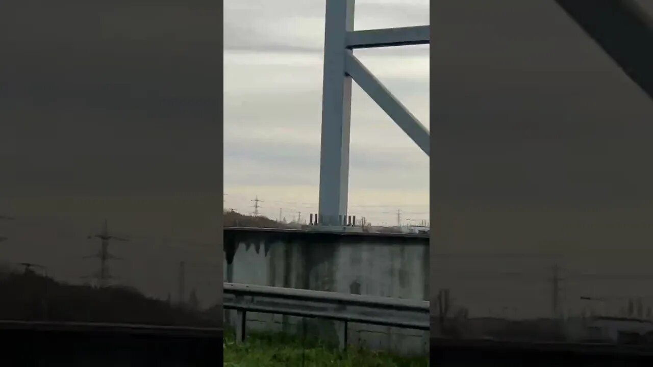 DARTFORD BRIDGE SHUT