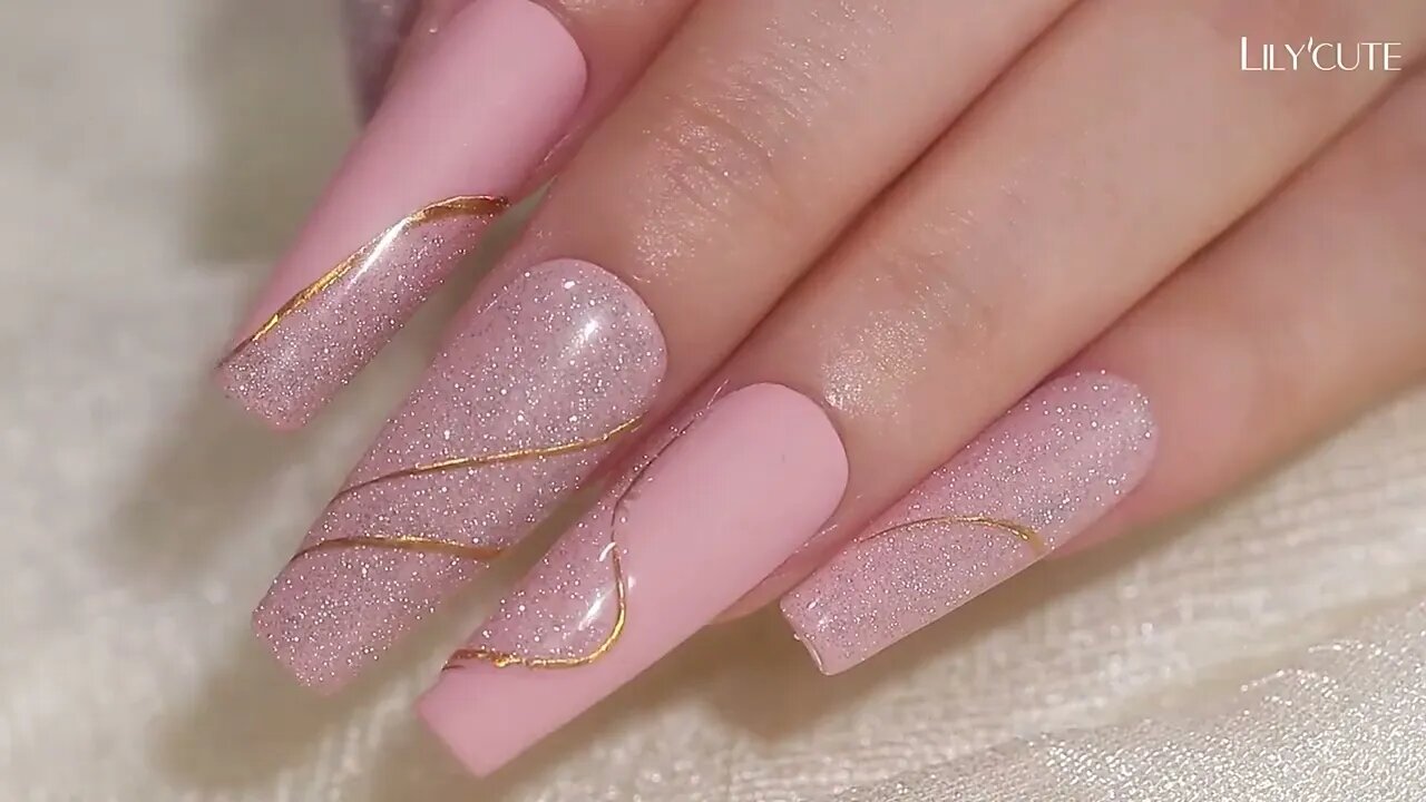 LILYCUTE 7ml Reflective Glitter Gel Nail Polish Sparkling Gel | ʟɪɴᴋ ɪɴ ᴛʜᴇ ᴅᴇꜱᴄʀɪᴘᴛɪᴏɴ 👇 ᴛᴏ ʙᴜʏ